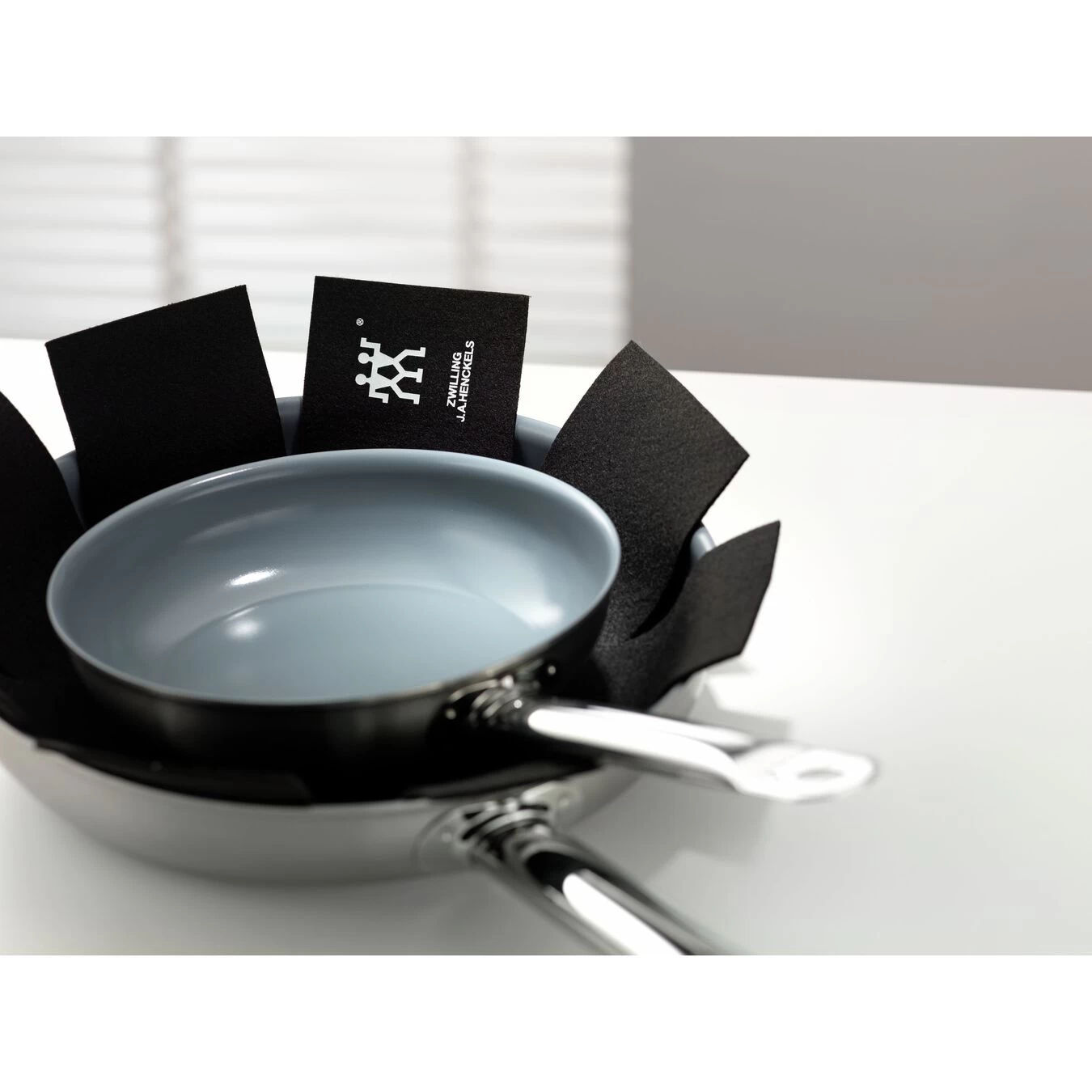 Zwilling Protezione Per Padelle, Feltro, Nera - immagine 2